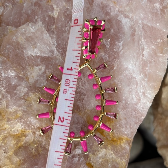 Kendra Scott Stunning Kelsey Gold Statement Earrings in Pink Mix Pouch Gift Box - Picture 11 of 13